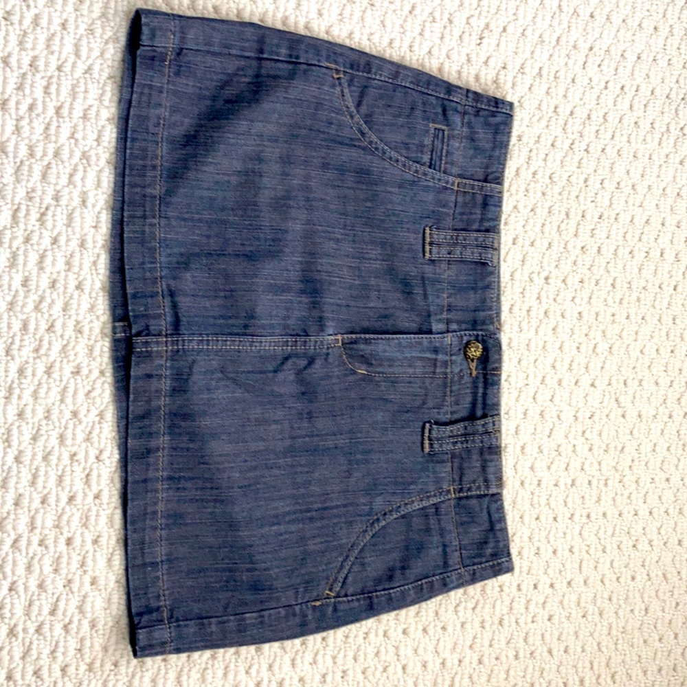 BCBG dark blue skirt